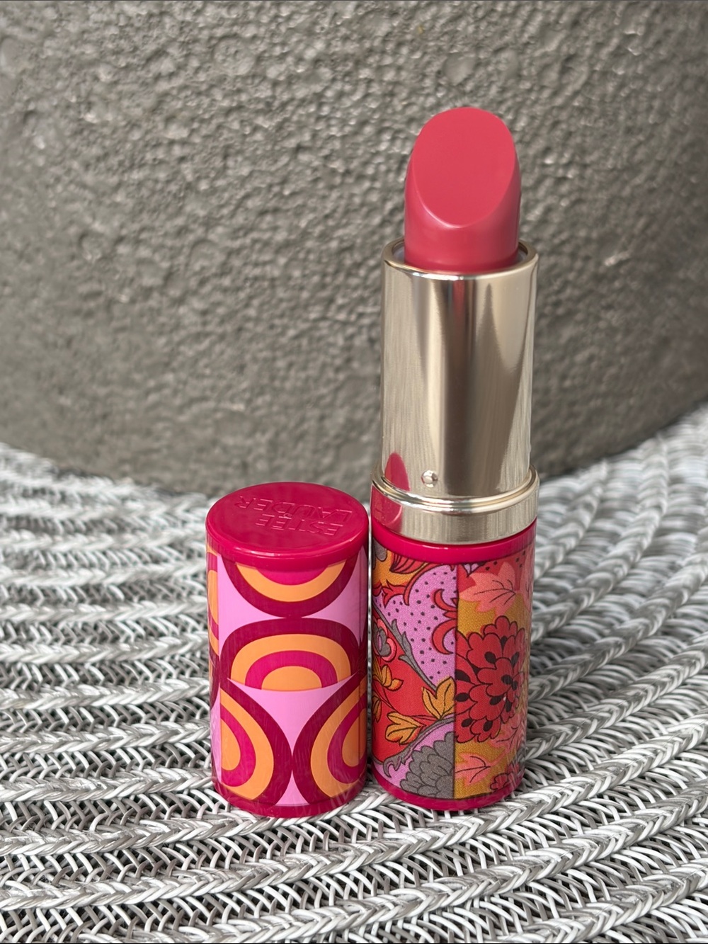 ❤️$20 NWT Estee Lauder Limited Edition Lipstick in Shade Statement Rose 3.5g